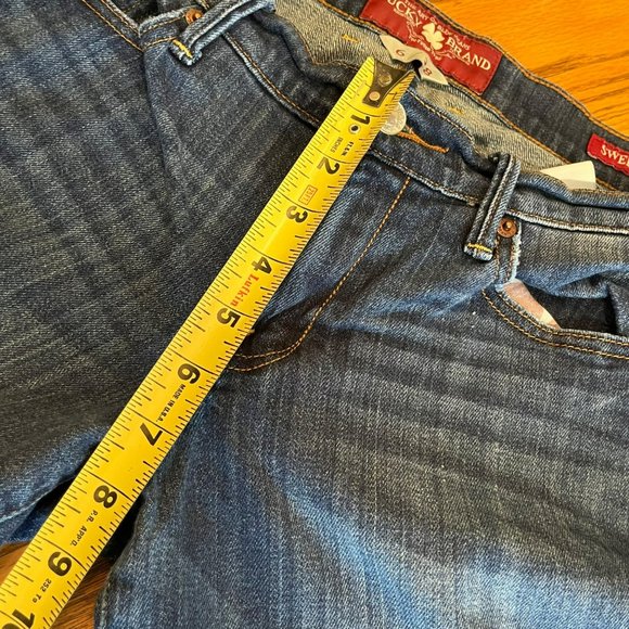 Lucky Brand Crop Jeans Womens 6 / 28 Sweet N Crop Dark Wash Mid Rise Stretch - Picture 5 of 8